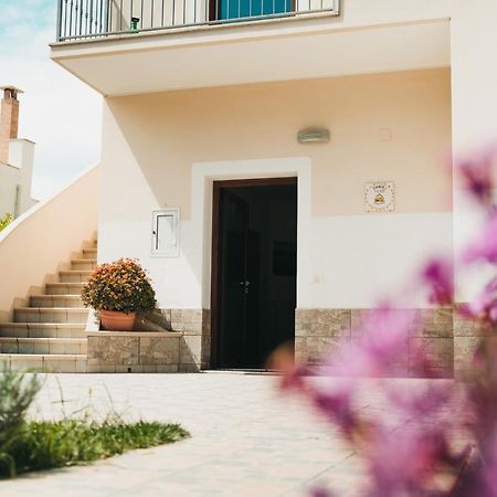 B&B Dimora Mariù Taranto Esterno foto