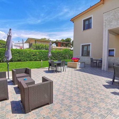 B&B Dimora Mariù Taranto Esterno foto
