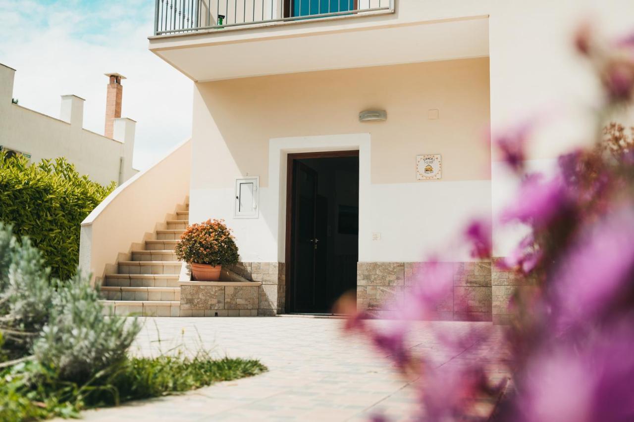 B&B Dimora Mariù Taranto Esterno foto